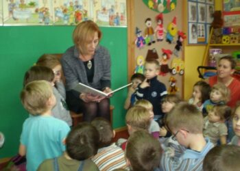 Sandomierz czyta dzieciom.