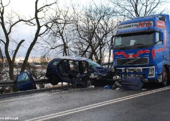 Pięć osób rannych po wypadku w Trześni