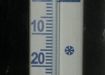 Mróz nie odpuszcza! Pamiętajmy o bezdomnych.