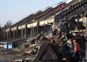 Przebudowa mieleckiego stadionu nabiera tempa.