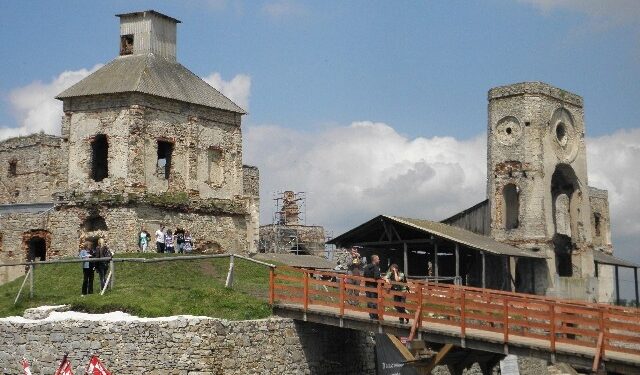 Opatów chce przyciągnąć turystów.