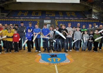 Ogólnopolskie zawody modeli szybowców halowych klasy F1N zaliczane do Pucharu Polski.