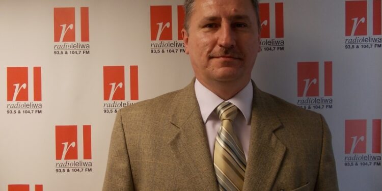 Dyrektor Gimnazjum numer 2 imienia Jana Słomki w Tarnobrzegu Grzegorz Kokoszka