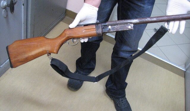 Nielegalny arsenał.