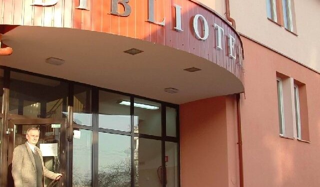 W Kolbuszowej działa
biblioteka na czterech kółkach