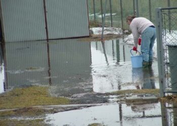 Nowa droga nieszczęściem mieszkańców Brzostowej Góry w gminie Majdan Królewski