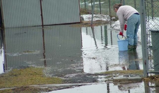 Nowa droga nieszczęściem mieszkańców Brzostowej Góry w gminie Majdan Królewski