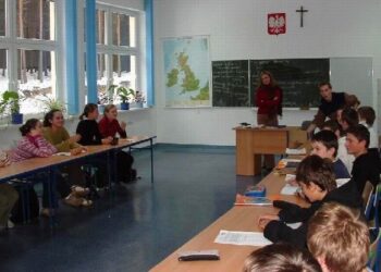 Blisko 250 tys. zł  tyle kolbuszowskie starostwo dopłaci do ubiegłorocznych pensji nauczycieli.