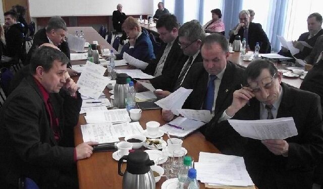 Są pieniądze dla remont posterunku policji w Dzikowcu.