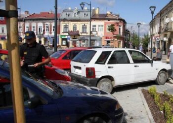 Mieszkańcy mieleckiej starówki biją na alarm.