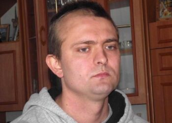 Rodzina z Kolbuszowej Górnej prosi słuchaczy Radia Leliwa o pomoc dla 25-letniego Adama Żarkowskiego. Mężczyzna od dwóch lat walczy z guzem mózgu.