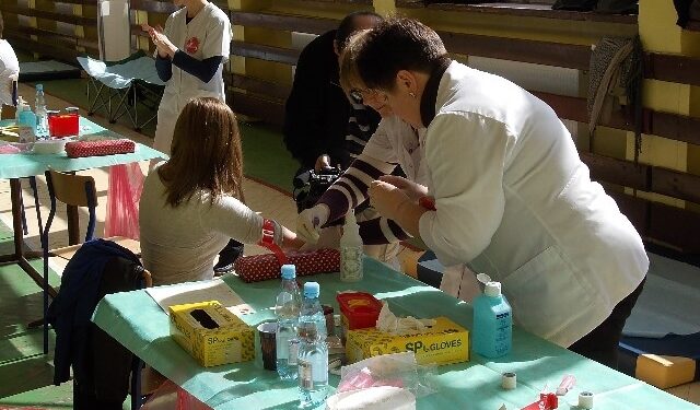 W Tarnobrzegu przybyło kilkuset potencjalnych dawców szpiku.