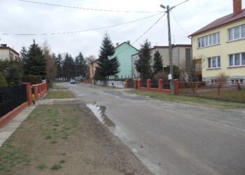 Mieszkańcy Baranowa Sandomierskiego dopominają się o obiecane remonty