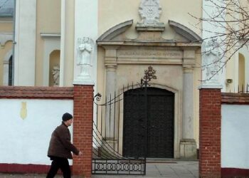 Trwa rewitalizacja zabytkowych obiektów sakralnych parafii pod wezwaniem Św. Mateusza w Mielcu.