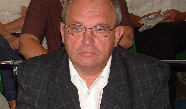 Mieszkańcy ul. Wolności-Boczna w Mielcu proszą władze miasta o utwardzenie drogi.