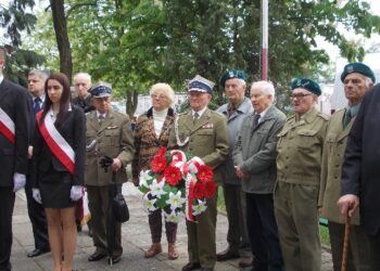 Apel z okazji zakonczenia II Wojny Światowej