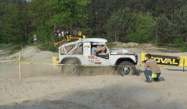 Off roadowe ściganie w Nowej Dębie