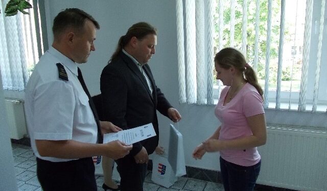 W KM PSP w Tarnobrzegu rozstrzygnięto konkurs plastyczny