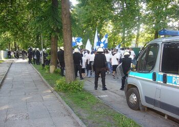 Sześciu zatrzymanych podczas burdy po dębickich derbach.