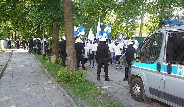 Sześciu zatrzymanych podczas burdy po dębickich derbach.