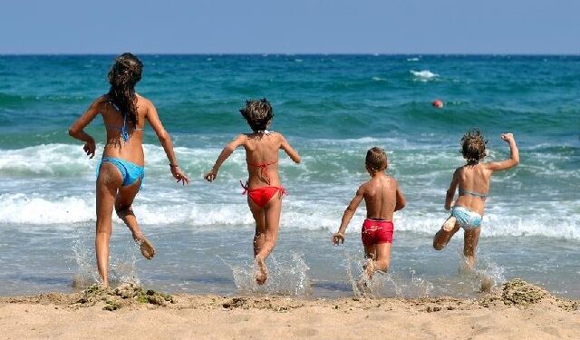 Zachowajmy trzeźwy umysł nad wodą – apeluje policja.