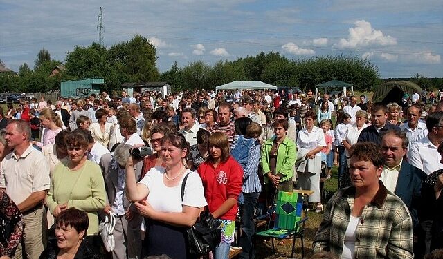 Zespół Ziemia Kannan Będzie gwiazdą "Parafiady" w Tarnowskiej Woli.
