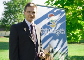 Marszałek województwa Świętokrzyskiego Adam Jarubas jest jednym z najpoważniejszych kandydatów do objęcia funkcji prezesa Polskiego Stronnictwa Ludowego.