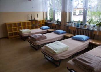 Schroniska młodzieżowe w Tarnobrzegu i Baranowie Sandomierskim przyjmują turystów