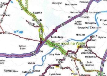 Mieszkańcy Kliszowa żądają budowy ronda w ciągu drogi do Kielc.