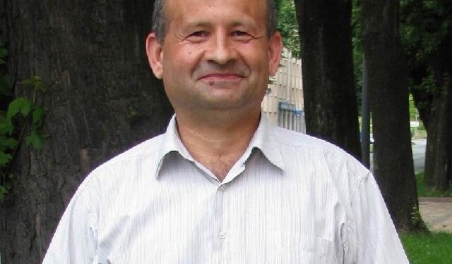 Radny powiatu mieleckiego Stanisław Kagan chce wymusić na Małopolsce remont drogi wojewódzkiej Mielec-Lisia Góra.