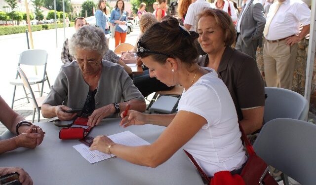 W Opatowie i Staszowie odbyła się akcja zbierania podpisów przeciwko planom likwidacji najmniejszych sądów rejonowych.