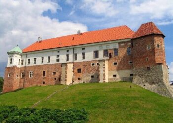 Sandomierscy radni przyjęli uchwałę o przejęciu z początkiem przyszłego roku Muzeum Okręgowego.