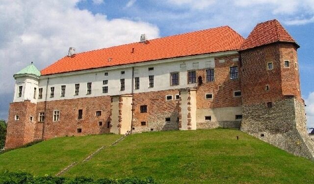 Sandomierscy radni przyjęli uchwałę o przejęciu z początkiem przyszłego roku Muzeum Okręgowego.