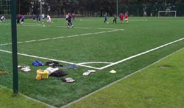 Kupno ma szansę na nowoczesne boisko ze sztuczną trawą