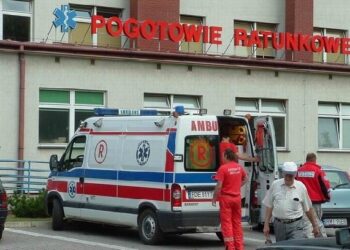 Radni powiatowi wzięli po lupę finanse Pogotowia Ratunkowego w Mielcu.