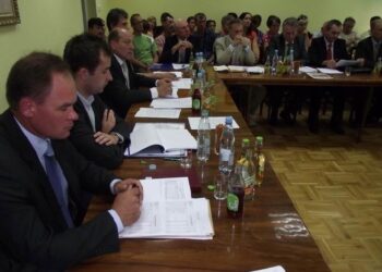 Głośna sprawa podsłuchów w Urzędzie Gminy Raniżów  była jednym z tematów wczorajszej sejii rady gminy.