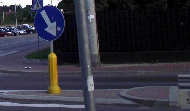 Mielczanie skarżą się na niebezpieczne wysepki przy drodze w kierunku Dębicy.