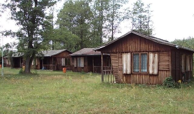 Ośrodek turystyczny w Łazorach szuka nowego właściciela.