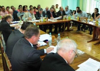 Wielkie emocje wokół planowanej reorganizacji szkół w gminie Raniżów.