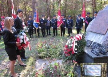 Kochany: Uczcili pamięć pomordowanych.