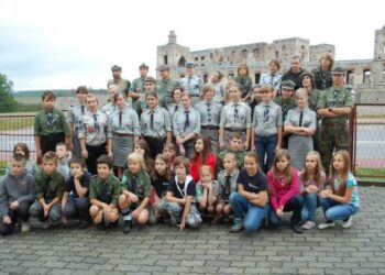 Inauguracja roku harcerskiego w Ujeździe