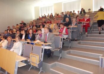 Uniwersytet III Wieku  w Tarnobrzegu zainaugurował szósty rok akademicki