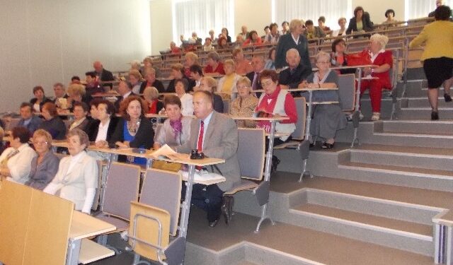 Uniwersytet III Wieku  w Tarnobrzegu zainaugurował szósty rok akademicki