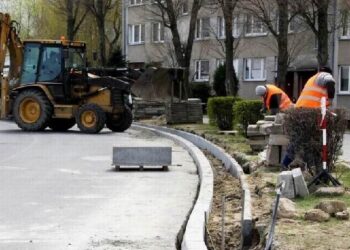 Kontrowersyjna metoda odwadniania mieleckich ulic.