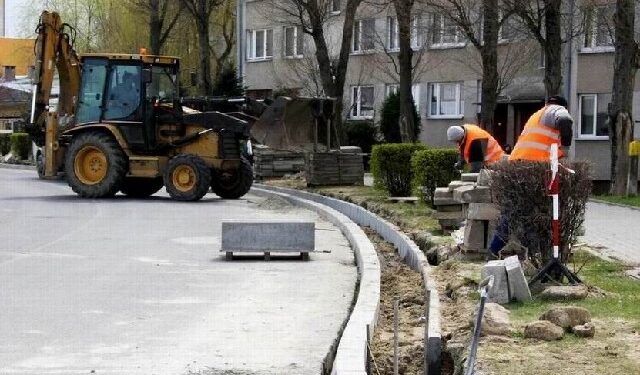 Kontrowersyjna metoda odwadniania mieleckich ulic.