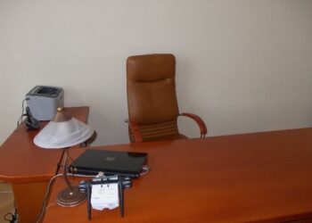 Stalowa Wola: Mieszkańcy chcą do krypt.