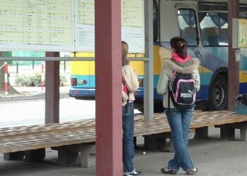 Problemy z dojazdami uczniów do mieleckich szkół średnich