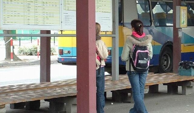 Problemy z dojazdami uczniów do mieleckich szkół średnich