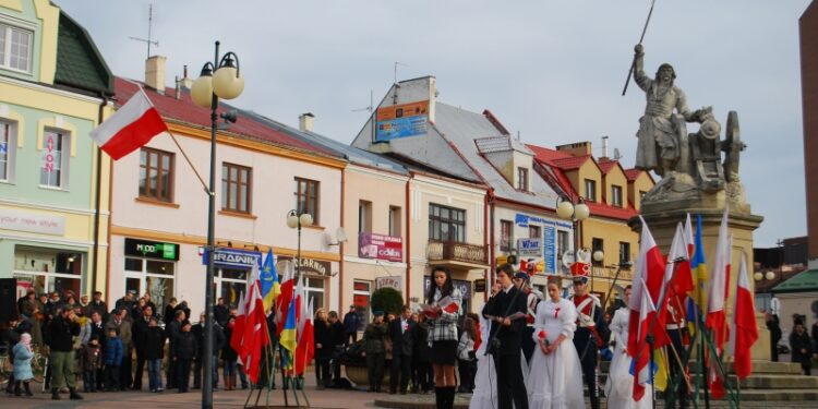 Tarnobrzeg uczcił rocznicę odzyskania niepodległości przez Polskę