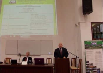 Stalowa Wola: Wspólnie zarabiać na śmieciach.